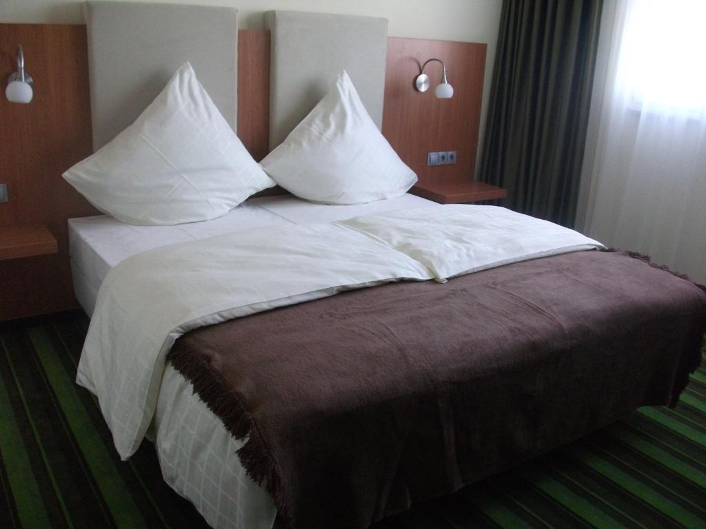 Hotel Qualitel Hilpoltstein Chambre photo