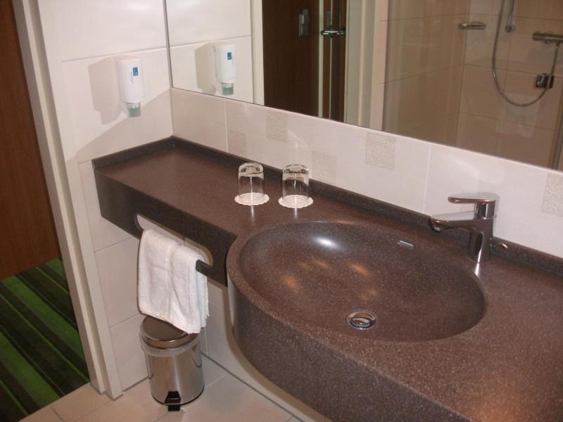 Hotel Qualitel Hilpoltstein Extérieur photo