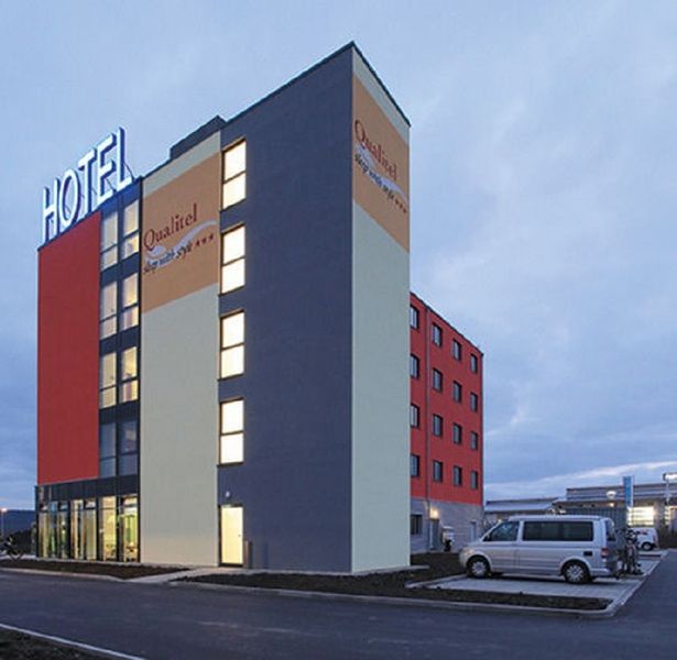 Hotel Qualitel Hilpoltstein Extérieur photo
